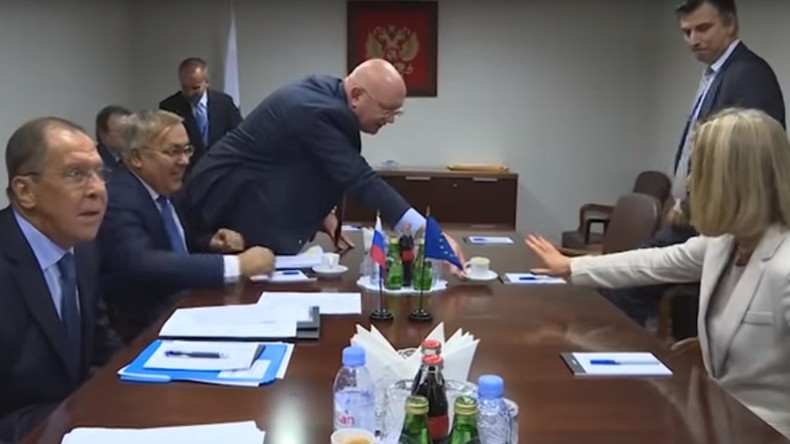 Fake News: "EU-Chefdiplomatin Mogherini lehnte bei UN-Sitzung Espresso von russischen Diplomaten ab"