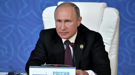 Das Bild des russischen Präsidenten Wladimir Putin - als Synonym für Russlands 