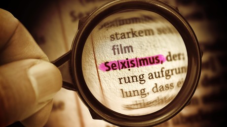 Schwedische Aufsichtsbehörden: Jobwerbung mit Meme "Abgelenkter Freund" ist sexistisch