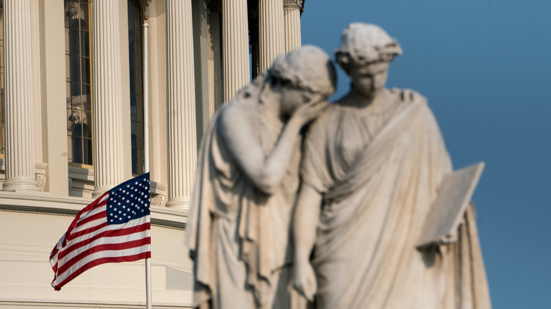 Gallup-Umfrage: US-Bürger haben kein Vertrauen mehr in Medien und politische Institutionen