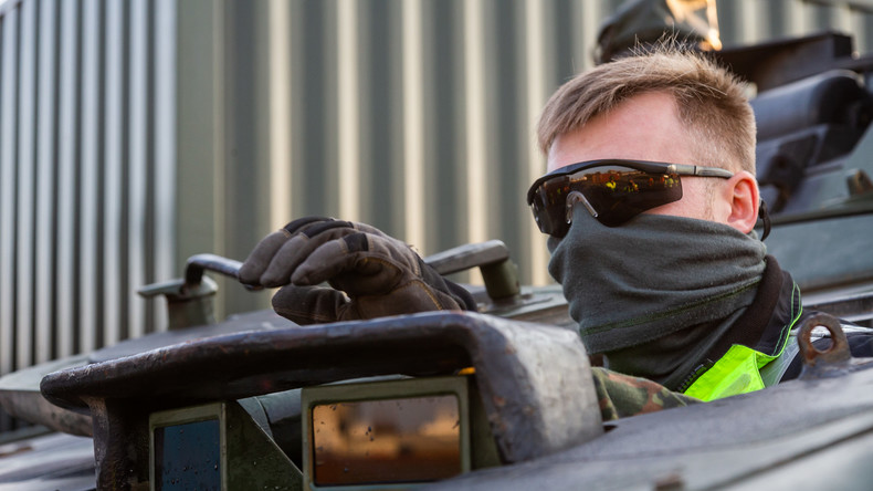 Verteidigungsministerin von der Leyen ordnet "Maulkorb" für Bundeswehr an