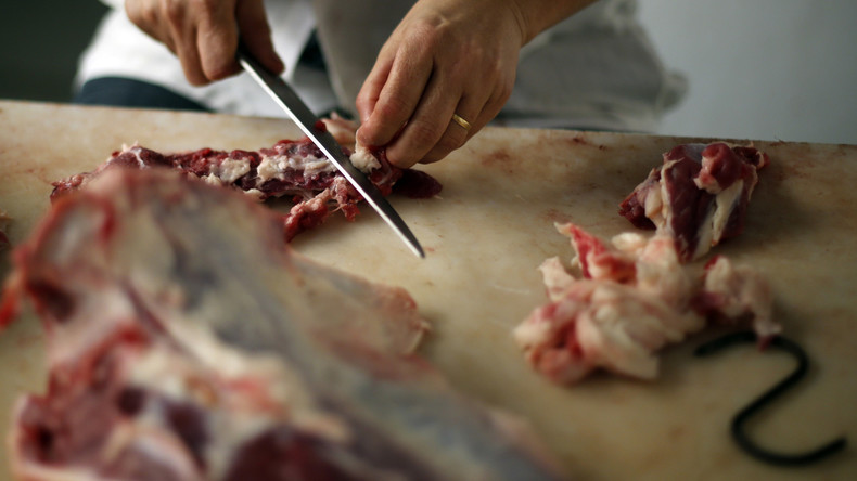 Thailand: Lokalinhaber tötet Kunden und mengt dessen Fleisch in vegetarische Speisen bei