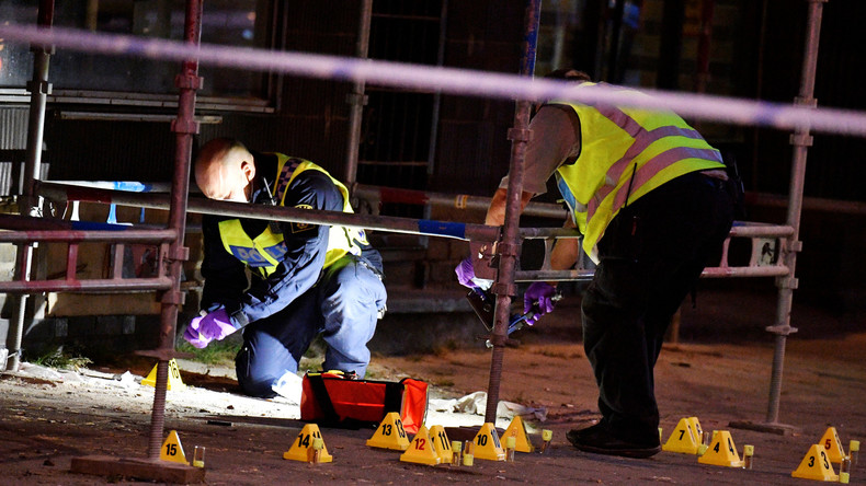 Bandenkrieg in Schweden: Rivalisierende Gangs eröffnen das Feuer auf offener Straße