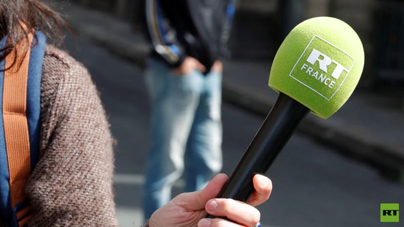 Élysée-Palast ist bereit, Akkreditierungen für RT France und Sputnik wieder zu erteilen