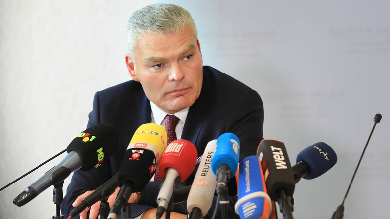 CDU-Innenminister von Sachsen Anhalt: "Gefährder und Straftäter nach Syrien abschieben"
