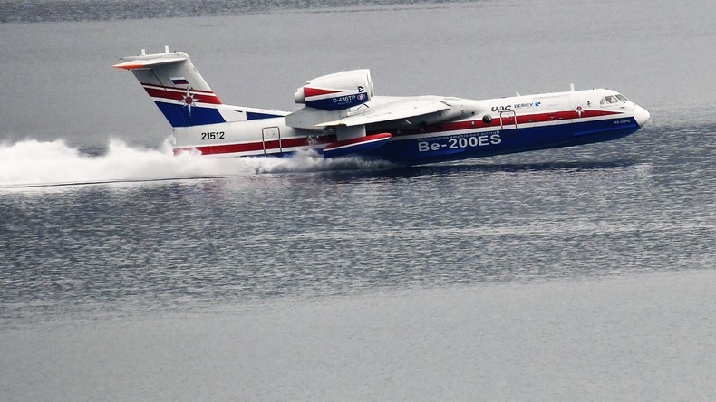 Trotz Sanktionen: US-Unternehmen will Waldbrände mit russischen Feuerwehrflugzeugen bekämpfen