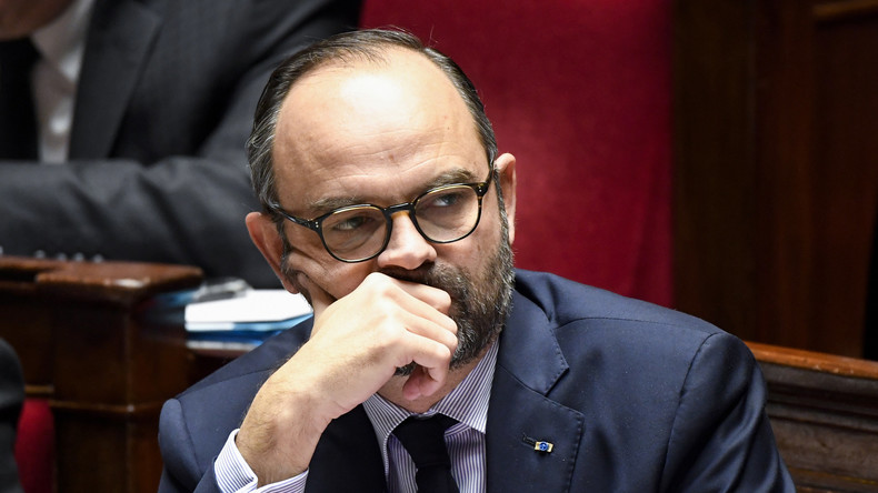 Gelbwesten: Misstrauensantrag gegen Premier Edouard Philippe scheitert