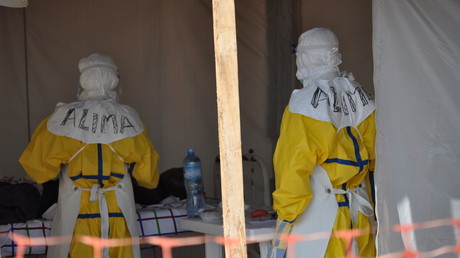 Ebola-Patienten im Kongo nach Klinik-Angriff auf der Flucht