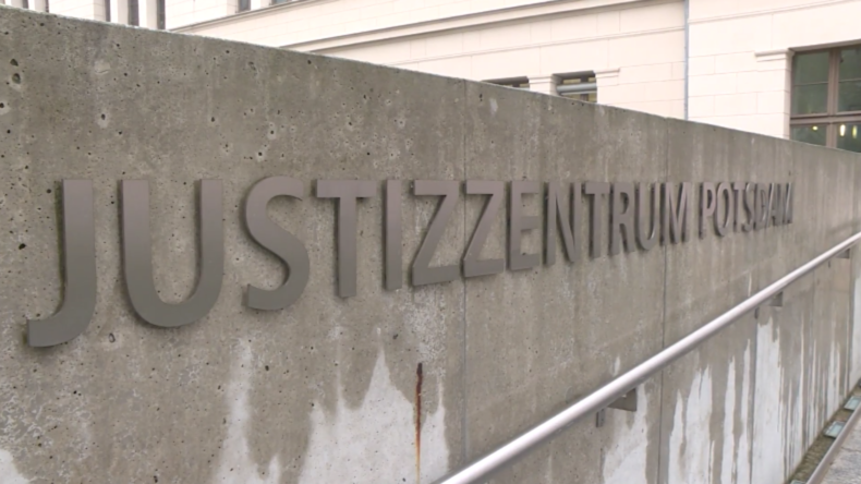 Potsdamer Gericht nach Bombendrohung evakuiert