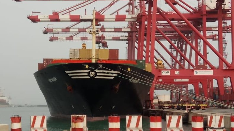Piraten fordern Lösegeld für Seeleute aus Russland, die im Golf von Guinea entführt wurden