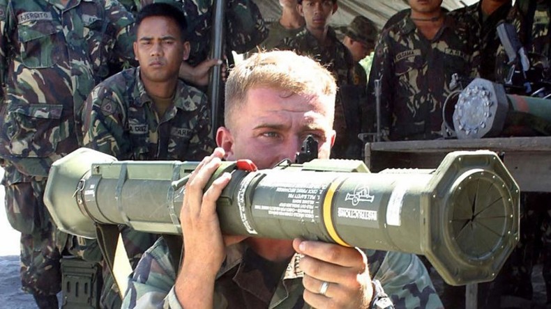 FBI: "Selbstradikalisierter" IS-Anhänger wollte mit Bazooka Loch ins Weiße Haus sprengen
