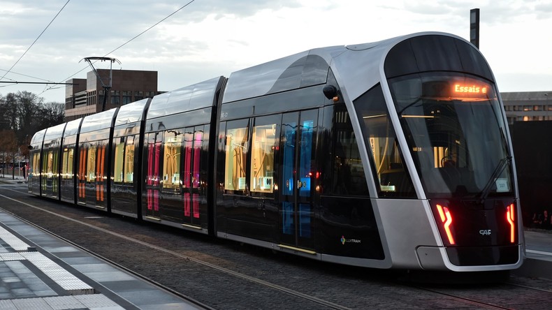 Freie Fahrt in Luxemburg Öffentliche Verkehrsmittel ab