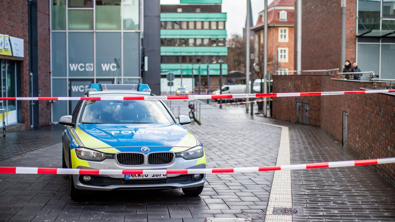 Nach Attacken mit Auto in Silvesternacht: Verdächtiger in Psychiatrie verlegt