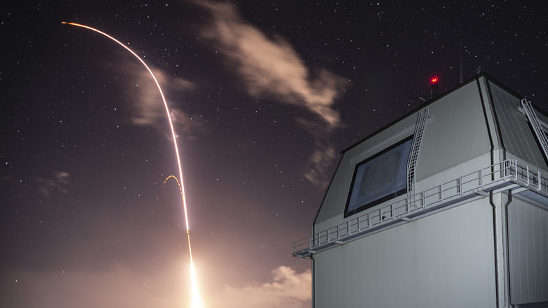 Reaktion auf neue chinesische Rakete: USA erwägen Frühwarnradar-Verlegung nach Japan