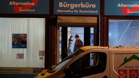 Nach Explosion vor AfD-Büro: Drei Tatverdächtige festgenommen
