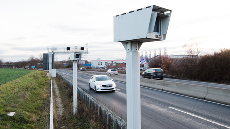Bundesweit erstes Streckenradar bei Hannover in Betrieb genommen