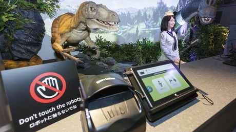Japanisches Roboter-Hotel entlässt Hälfte der Roboter - weil sie Aufgaben nicht erfüllen