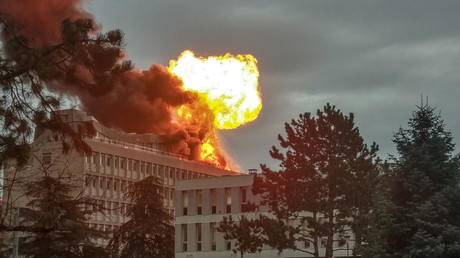 Enorme Gasexplosion erschüttert Universität in Lyon (Videos)