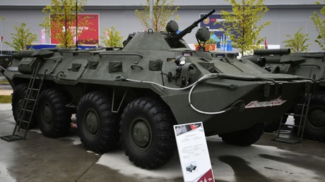 Russischer Radpanzer stürzt in Schlucht in Abchasien – drei Tote (Video)