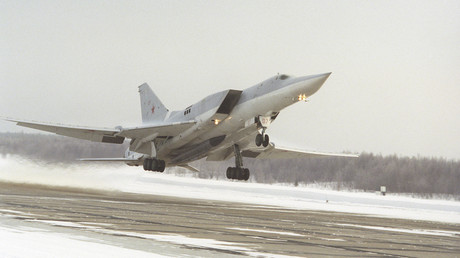 Russland: Unbewaffneter Überschallbomber stürzt ab - Drei Tote