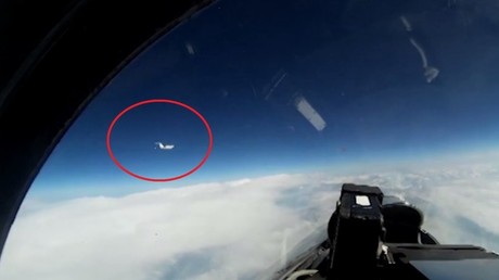 Ostsee: Russischer Kampfjet fängt schwedisches Aufklärungsflugzeug ab (Video)