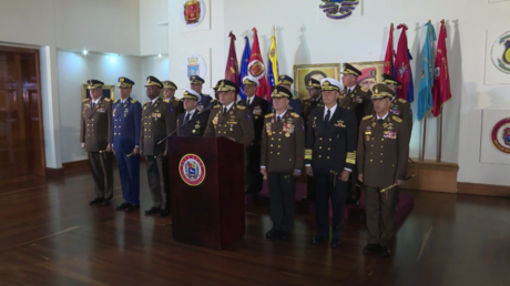 Venezuela: Verteidigungsminister stellt sich hinter Maduro