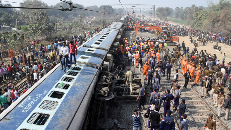 Zug In Indien Entgleist Mindestens Sieben Tote Rt De