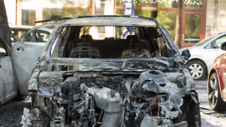 Ex-Mitarbeiter der Antonio-Stiftung soll Auto eines AfD-Politikers angezündet haben