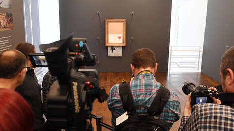 Zerschnittenes Banksy-Bild im Museum Frieder Burda aufgehängt