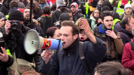 Frankreich: Tausende marschieren beim Gewerkschaftsstreik durch Paris
