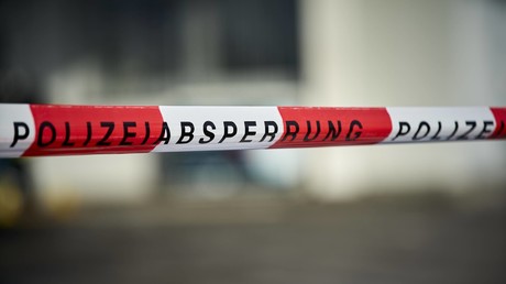 Frau gewaltsam in Auto gezerrt und entführt – bislang noch keine Spur