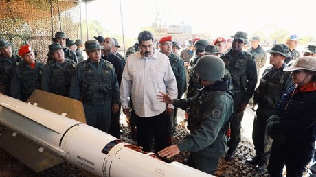 Gegen US-Intervention: Maduro beginnt größtes Kriegsmanöver der Geschichte Venezuelas