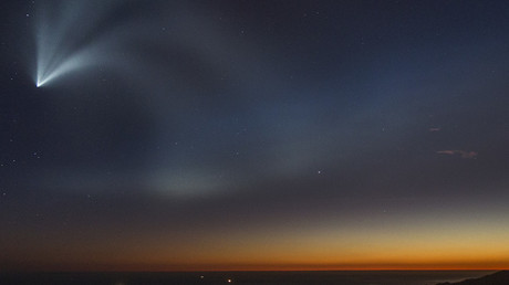 Wissenschaftler ratlos: Russischer Satellit zeichnet verblüffende Lichter über der Erde auf