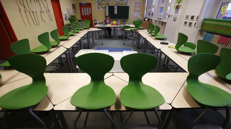 Leerer Klassenraum während eines Lehrerstreiks in Berlin, 18. Februar 2013.