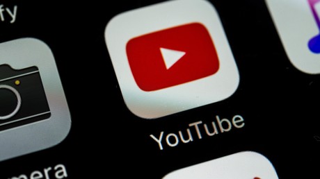 Wütender User offenbart: So einfaches Spiel haben Pädophile auf YouTube