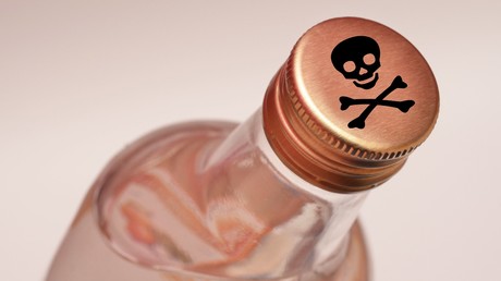 Indische Tee-Arbeiter trinken gepanschten Alkohol: Mindestens 21 Tote
