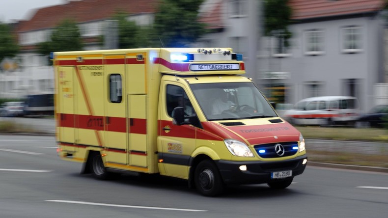 Nordrhein-Westfalen: Achtjähriger Junge stirbt nach Sprung ins Gebüsch