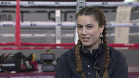 "Kasachstans heisseste Sportlerin" Firuza Sharipova hofft 2020 in Tokio zu boxen
