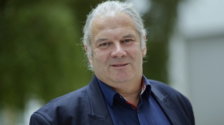 MdB Andrej Hunko im Gespräch: Hilfe für Modernisierung der Bandera-Straße ist inakzeptabel