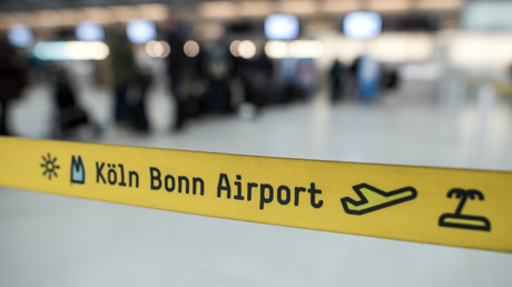 Überfall auf Geldtransporter am Flughafen Köln/Bonn - Wachmann in Lebensgefahr