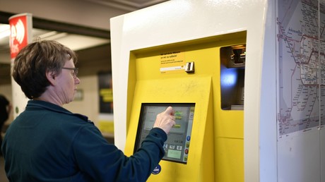 RT fragt nach: Warum bietet die BVG nächste Woche "Frauentickets" an?