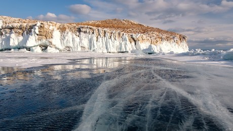 Protest gegen Trinkwasserwerk am Baikalsee – Gericht stoppt Arbeiten
