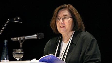 Die Liebe zerbricht aus vielerlei Gründen: Die Entpolitisierung von Christa Wolf