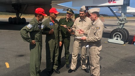 Trotz US-Drohungen: Russland eröffnet militärisches Ausbildungszentrum in Venezuela