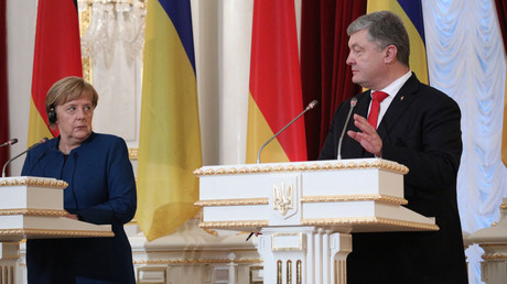 Video: Pressekonferenz von Merkel und Poroschenko in Berlin — RT DE