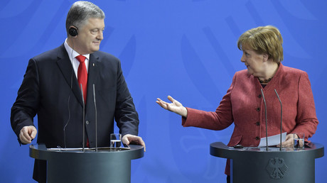 SPD kritisiert Merkel wegen Poroschenko-Besuch in Berlin
