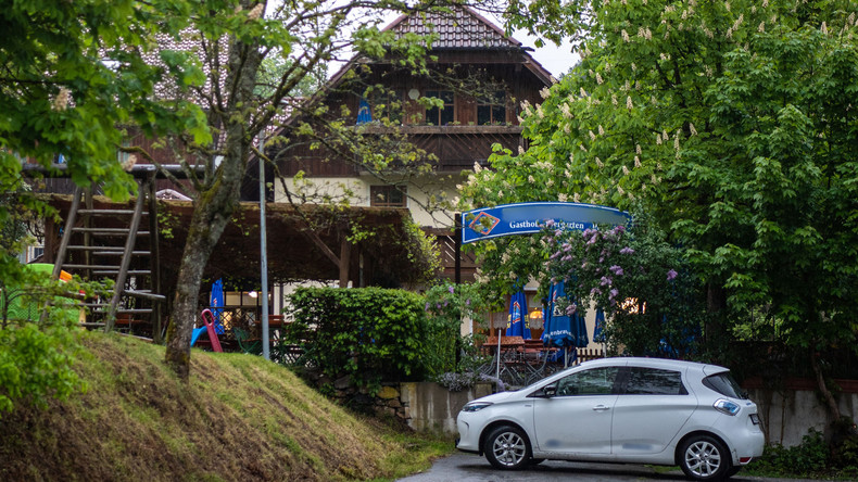 Rätselhafter Leichenfund in Niederbayern – Drei Tote mit Pfeilen in den Körpern