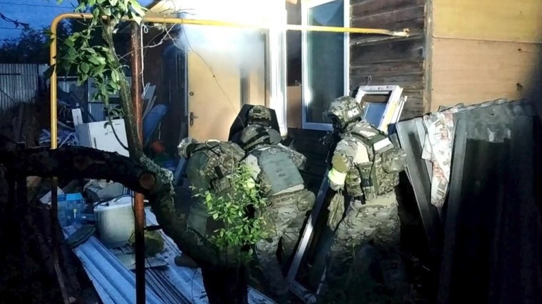 Russische Spezialkräfte stürmen Terroristen-Versteck in Zentralrussland (Video)