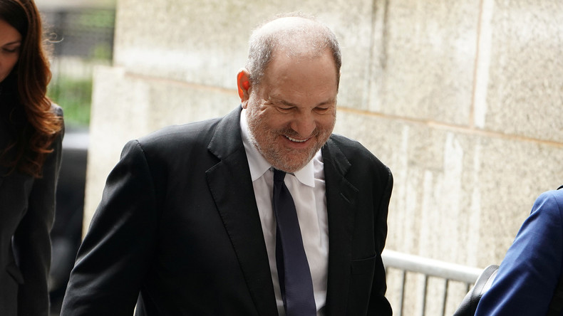 Vorläufige Einigung: Harvey Weinstein zahlt Missbrauchsopfern 44 Millionen US-Dollar 