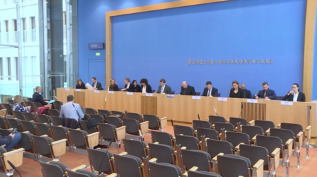 Berlin in "intensivem Kontakt" mit Russland und China wegen JCPOA-Vertrag mit dem Iran